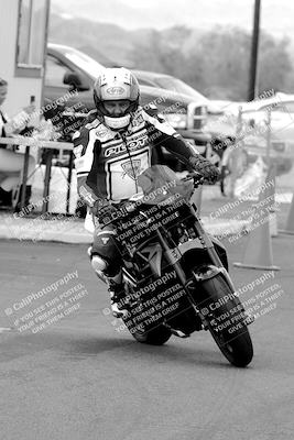 media/Mar-20-2023-Moto Forza (Mon) [[d0bbc59e78]]/Around the Pits/